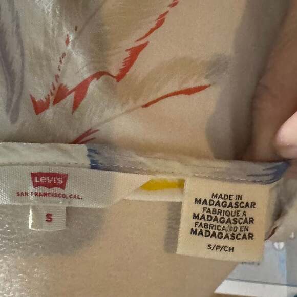 Levi's - Picture 4 of 4